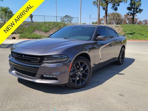 Used 2022 Dodge Charger SXT w/ Cold Weather Package AWD/4WD image 1