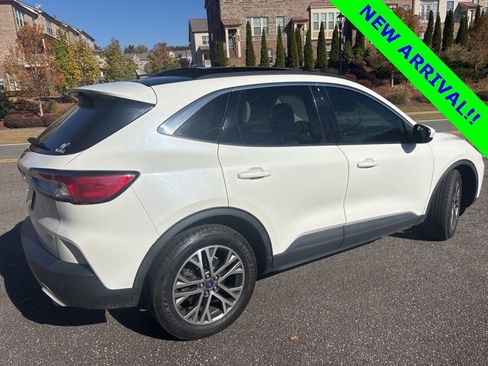 Used 2021 Ford Escape SEL w/ Technology Package image 2