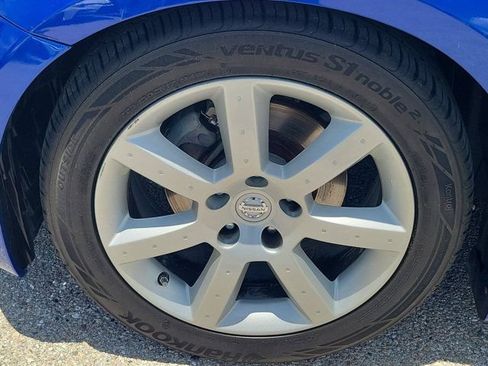 Used 2005 Nissan 350Z Touring RWD image 7
