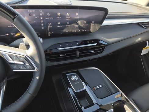 New 2026 Buick Enclave Avenir image 40