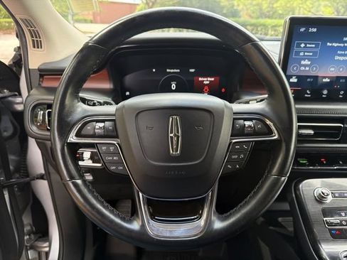 Used 2021 Lincoln Nautilus Reserve FWD image 14