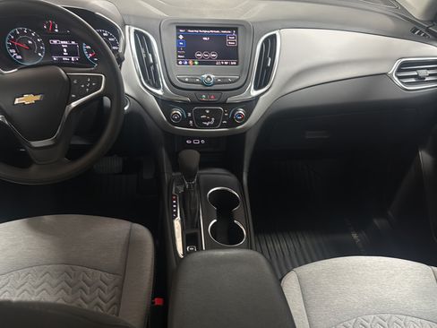 Certified 2024 Chevrolet Equinox LS w/ Driver Confidence II Package FWD image 12
