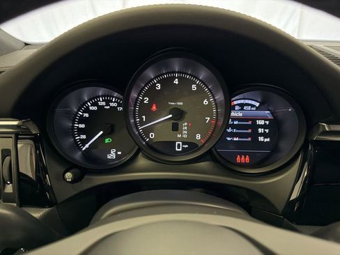 New 2026 Porsche Macan S AWD/4WD image 21