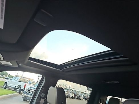 New 2024 GMC Sierra 1500 Denali w/ Technology Package image 14