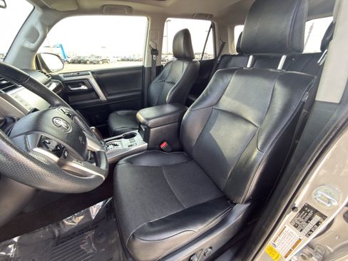 Used 2021 Toyota 4Runner Limited image 12