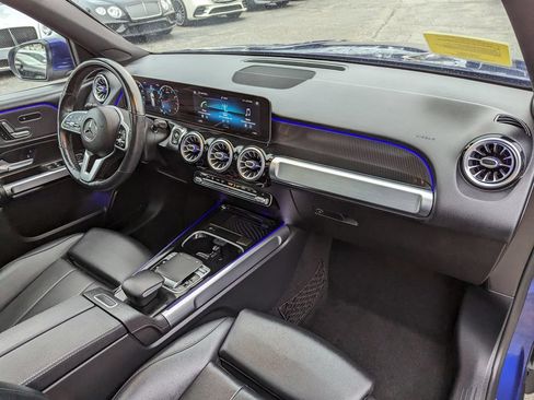 Used 2020 Mercedes-Benz GLB 250 4MATIC image 36