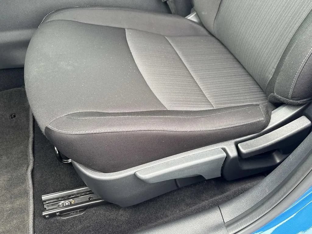 Used 2025 Nissan Sentra SV w/ All-Weather Package FWD image 29