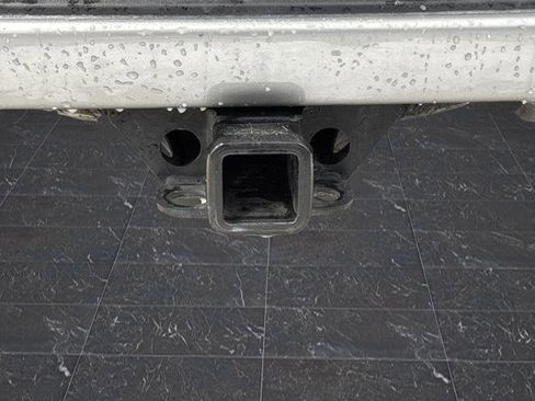 Used 2024 GMC Sierra 1500 Elevation image 34