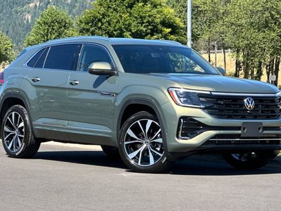 New 2026 Volkswagen Atlas Cross Sport SEL Premium R-Line