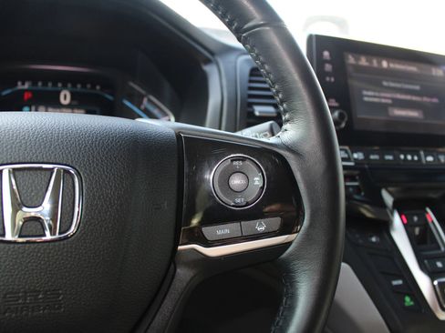 Used 2019 Honda Odyssey EX-L image 15
