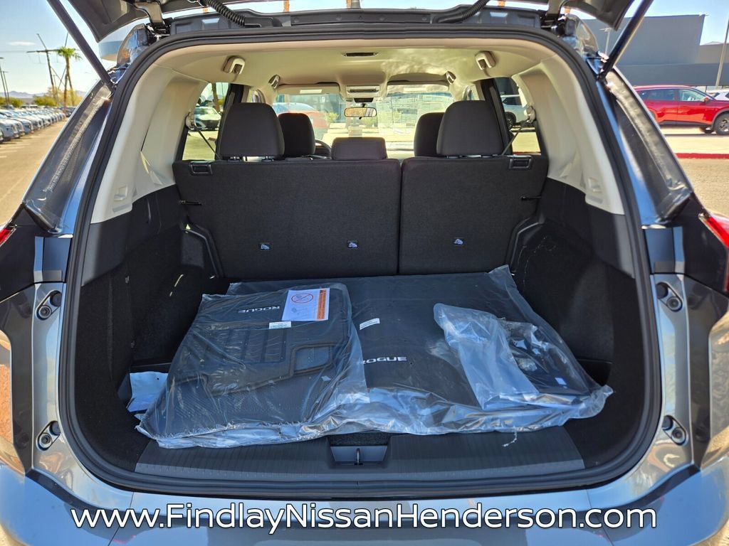 New 2026 Nissan Rogue S FWD image 15