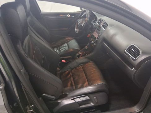 Used 2010 Volkswagen GTI 4-Door FWD image 17