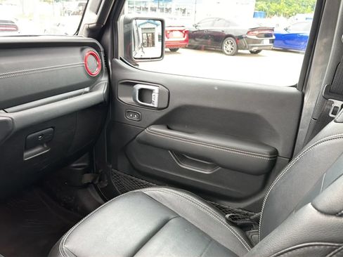 Used 2021 Jeep Gladiator Overland w/ Popular Equipment Package AWD/4WD image 62
