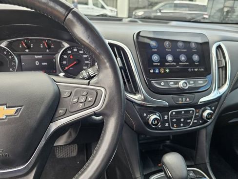Used 2022 Chevrolet Equinox Premier image 25