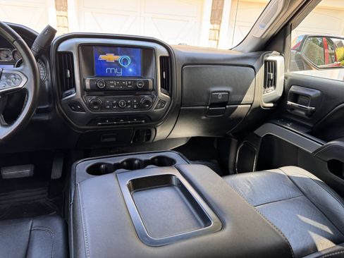 Used 2015 Chevrolet Silverado 1500 LTZ Z71 AWD/4WD image 14