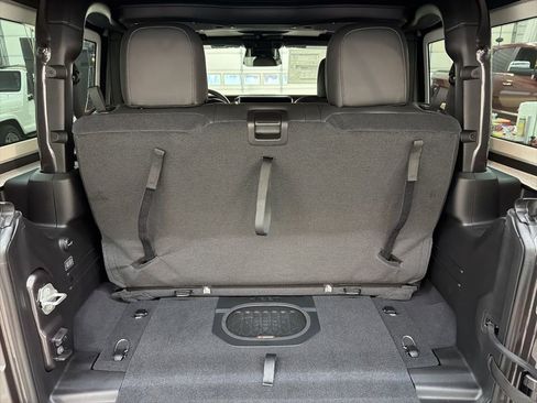 New 2026 Jeep Wrangler Rubicon image 8