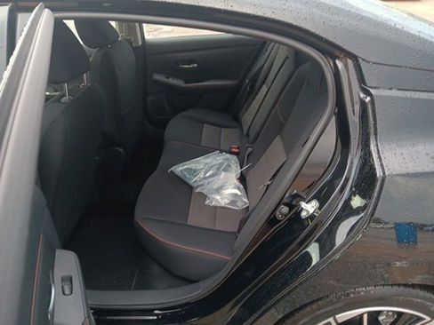 New 2025 Nissan Sentra SR image 25