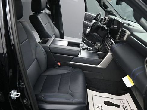 Used 2026 Toyota Tundra Platinum AWD/4WD image 14