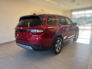 Certified 2025 Honda Pilot EX-L video 2