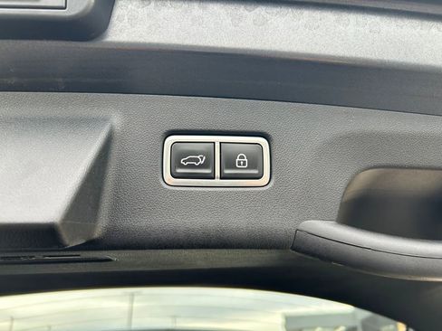 Used 2023 Kia Sorento X-Line EX image 31