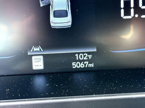 Used 2025 Hyundai Elantra Sport image 22