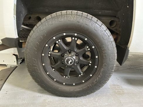 Used 2016 Chevrolet Silverado 1500 LT w/ Trailering Package AWD/4WD image 11