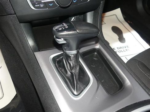 Used 2023 Dodge Charger SXT image 35