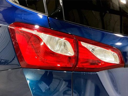 Used 2020 Chevrolet Equinox LT image 8