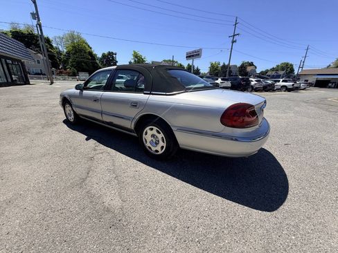 Used 1998 Lincoln Continental FWD image 37