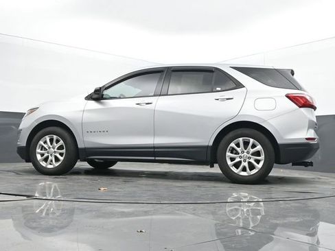 Used 2018 Chevrolet Equinox LS FWD image 43