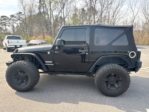 Used 2012 Jeep Wrangler Sport image 8