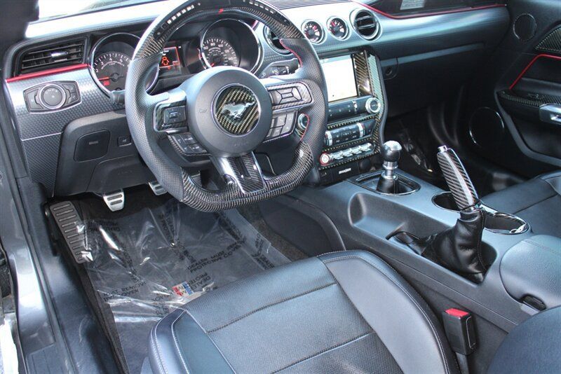 Used 2017 Ford Mustang GT Premium w/ GT Performance Package RWD image 18