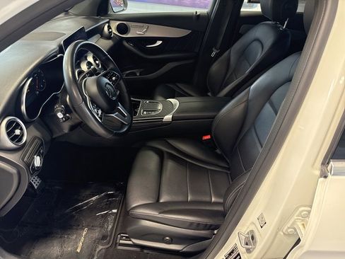 Used 2022 Mercedes-Benz GLC 300 4MATIC image 14