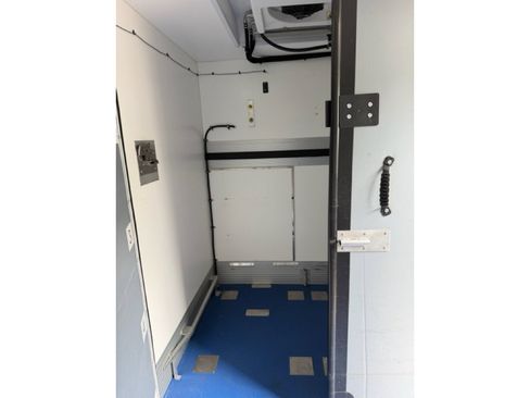 Used 2023 Ford E-350 and Econoline 350 Super Duty w/ Power Windows & Locks Group RWD image 9