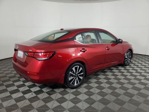 Used 2024 Nissan Sentra SV w/ SV Premium Package image 4