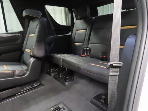 Used 2024 GMC Yukon AT4 image 48