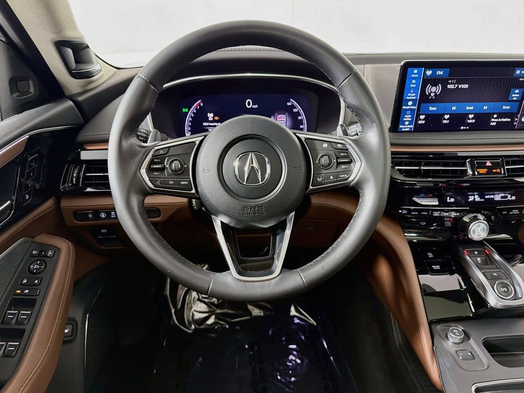Used 2025 Acura MDX w/ Technology Package AWD/4WD image 11