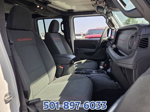 Used 2026 Jeep Wrangler Unlimited Rubicon AWD/4WD image 15