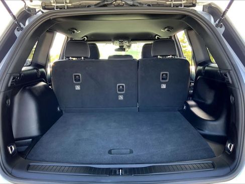 Used 2025 Jeep Grand Cherokee Laredo w/ MOPAR Finishing Package RWD image 34