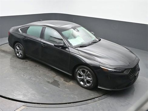 Used 2024 Honda Accord EX image 44