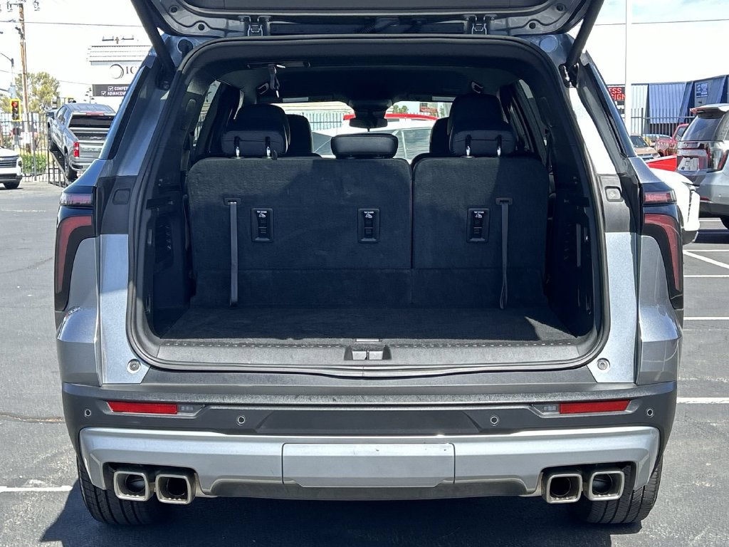 Certified 2026 Chevrolet Traverse LT FWD image 24