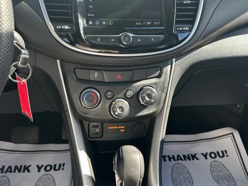 Used 2018 Chevrolet Trax LS AWD/4WD image 6