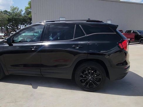 Used 2020 GMC Terrain SLE w/ Driver Convenience Package FWD image 6