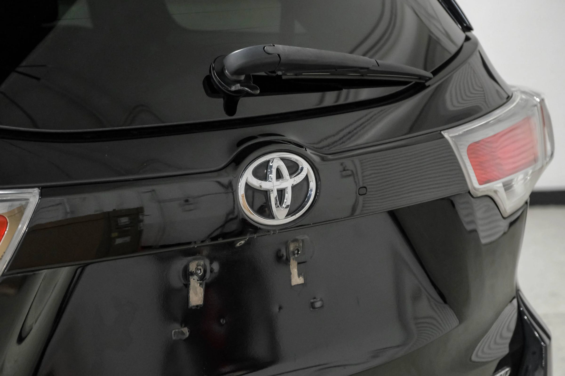 Used 2016 Toyota Highlander Limited Platinum AWD/4WD image 60