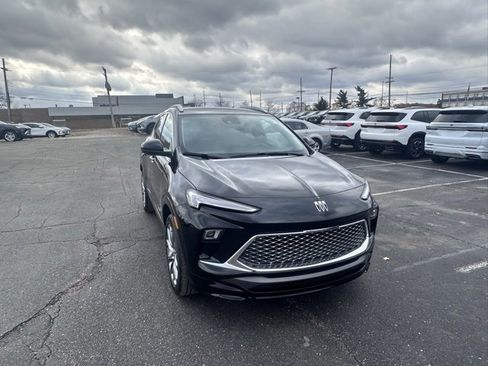 Certified 2024 Buick Encore GX Avenir w/ Avenir Convenience Package image 7