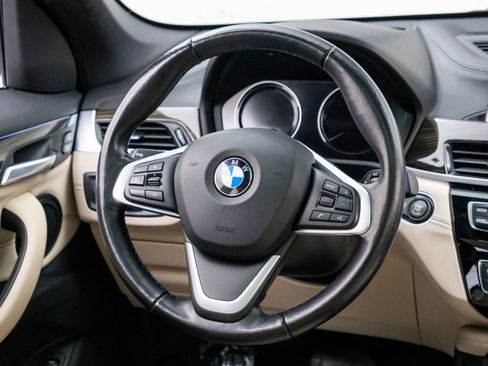 Used 2020 BMW X1 xDrive28i w/ Premium Package AWD/4WD image 12