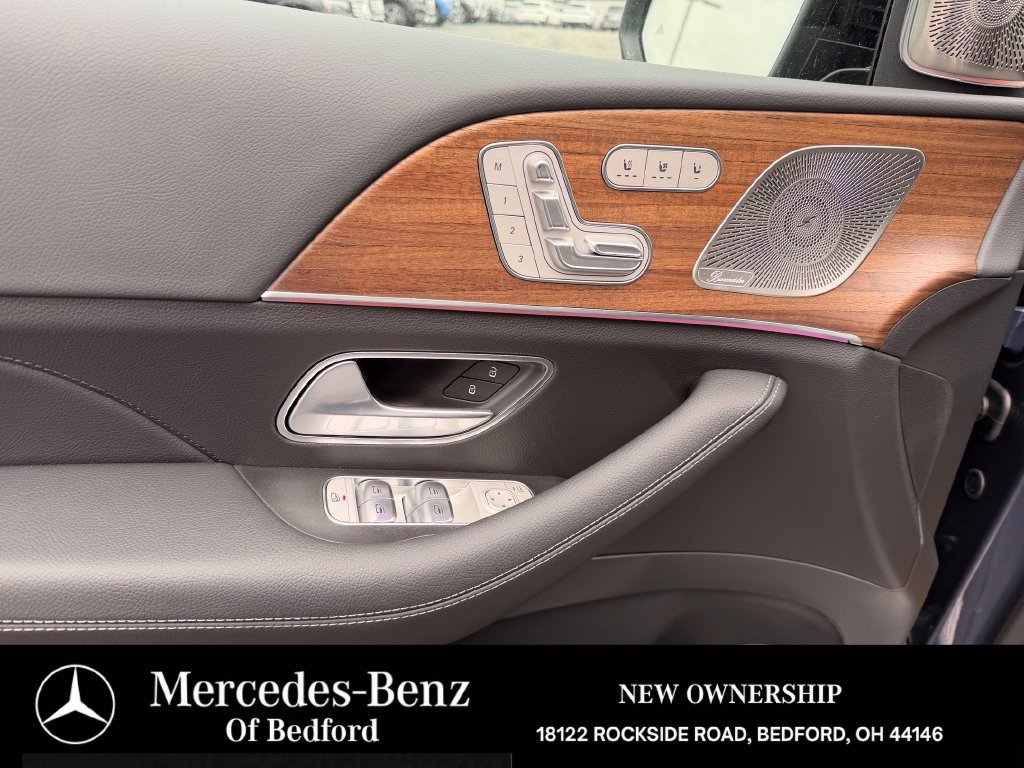 Used 2026 Mercedes-Benz GLS 450 4MATIC image 8