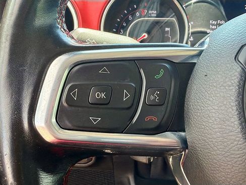Used 2020 Jeep Gladiator Rubicon AWD/4WD image 33
