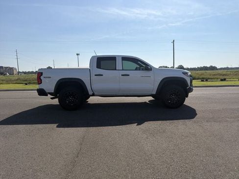 Used 2026 Chevrolet Colorado Trail Boss AWD/4WD image 6