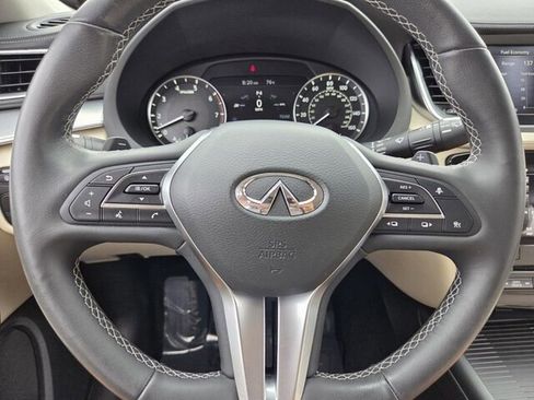 Used 2020 INFINITI QX50 Essential w/ Convenience Package FWD image 30